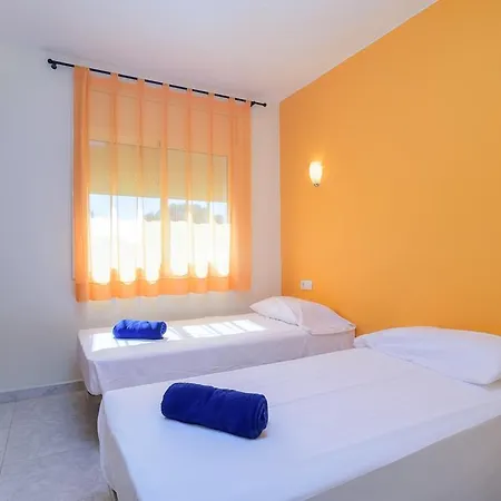 Costabravaforrent Ricardell Casa vacanze *